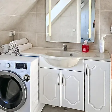 Apartman Cozy In With Wifi Varde